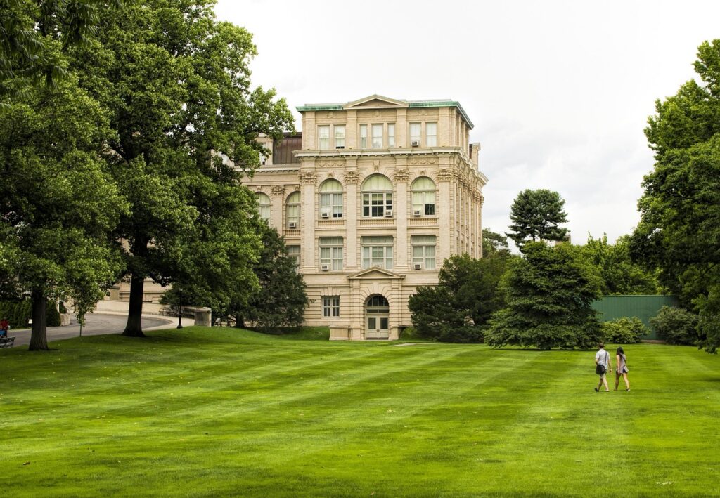 Scenic Residences